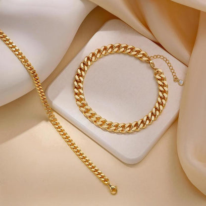 Amora Cuban Anklet Set